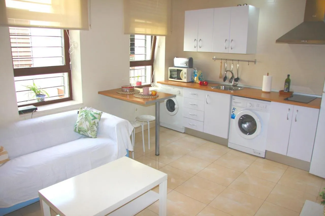 Fantástico apartamento muy luminoso zona genial Sevilha